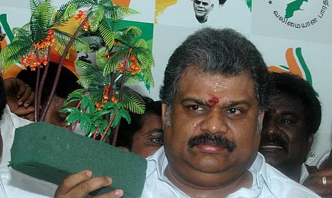 தமாகாவின் தேர்தல் சின்னம் தென்னந்தோப்பு: வாசன் அறிவிப்பு