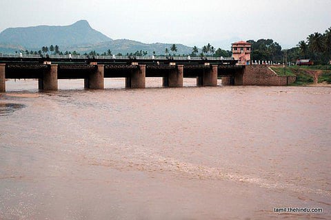 130 - நிலக்கோட்டை (தனி)