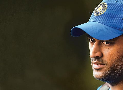 தோனியை கோவிச்சுக்காதீங்கப்பா!﻿