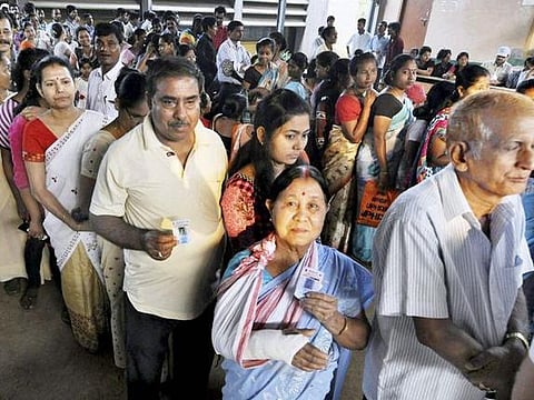 அசாம் இறுதிகட்ட தேர்தல்: 1 மணி வரை 55.28% வாக்குப்பதிவு