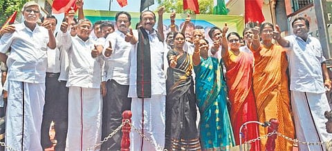 தேமுதிக - மக்கள் நலக் கூட்டணி நிச்சயம் வெற்றி பெறும்﻿: வேட்பாளர் பட்டியலை வெளியிட்டு வைகோ உற்சாகம்