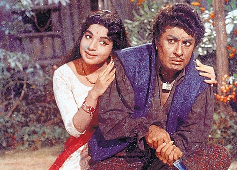 எம்ஜிஆர் 100 | 46 - சத்தியவதியின் வயிற்றில் பிறந்த சத்தியம்!