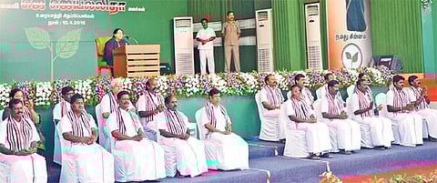 திமுக ஆட்சிக்கு வந்தால் அரசு கேபிள் டிவியை முடக்க சதி: காஞ்சி பிரச்சாரத்தில் ஜெ. குற்றச்சாட்டு