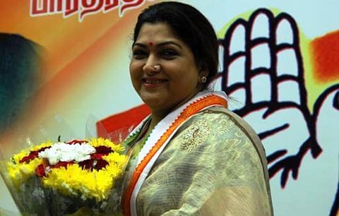 திமுக தலைவர் கருணாநிதியுடன்﻿ காங்கிரஸ் வேட்பாளர்கள், குஷ்பு சந்திப்பு﻿