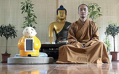 ரோபோ துறவி