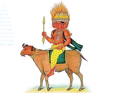 அக்னி நட்சத்திரம்: இயற்கை ஒளி உயிர் மூச்சு﻿