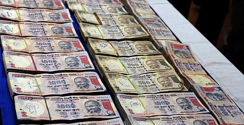 தேமுதிக வேட்பாளரிடம் ரூ.3 லட்சம் பறிமுதல்