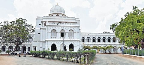 கோடை, தேர்தல் காலத்தால்﻿ வெறிச்சோடிய மதுரை காந்தி அருங்காட்சியகம்﻿