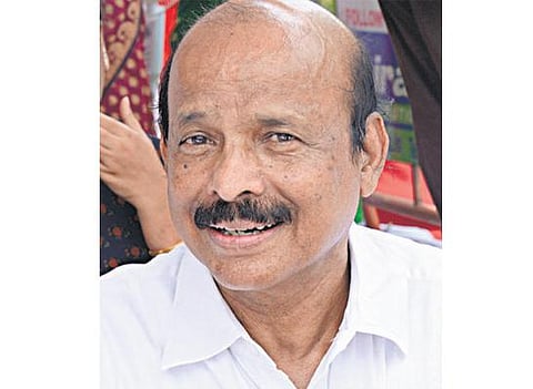 எம்ஜிஆர் வாழ்க்கை சம்பவங்களை கூறி வாக்காளர்களை கவரும் பொன்னையன்﻿﻿