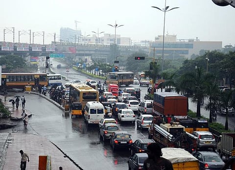 அரசு பஸ்களின் சாலை விபத்துகளைக் குறைக்க﻿ ஓட்டுநர், நடத்துநருக்கு மாதந்தோறும் பயிற்சிகள்﻿: போக்குவரத்து துறை உத்தரவு﻿