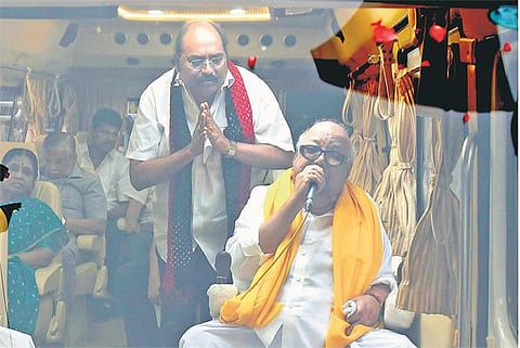 ஆரூடத்தை நம்பி இருக்கக் கூடாது: தொண்டர்களுக்கு கருணாநிதி அறிவுறுத்தல்﻿