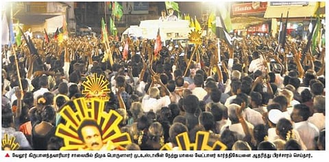 அதிமுகவுக்கு உதவும் அரசு அதிகாரிகள் தண்டிக்கப்படுவார்கள்﻿: ஸ்டாலின் எச்சரிக்கை﻿