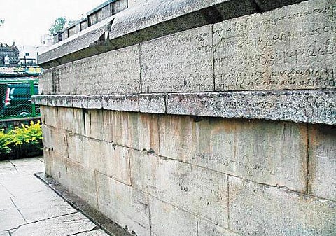 தேர்தலில் போட்டியிட தகுதியானவர்கள் யார்? - ஆயிரம் ஆண்டுகளுக்கு முன்பு மன்னர்கள் வகுத்திருந்த வரையறைகள்﻿