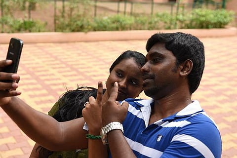 வாக்களித்தவர்களுக்கு தனியார் நிறுவனங்கள் சலுகை﻿