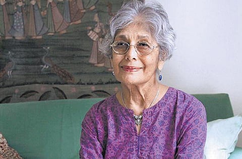 கடலில் இட்ட கலம்﻿