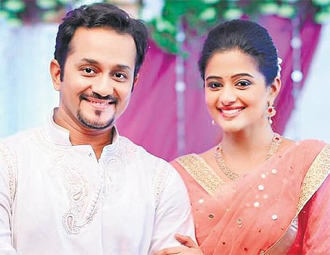 நடிகை பிரியாமணி - முஸ்தபா ராஜ் திருமண நிச்சயதார்த்தம்﻿: பெங்களூருவில் நடந்தது﻿