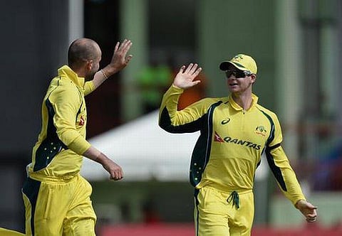 ஆஸ்திரேலிய ஸ்பின்னர்களிடம் மடிந்து மே.இ.தீவுகள் படுதோல்வி