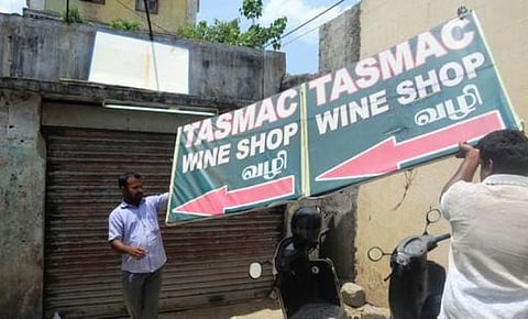 விற்பனை மந்தமான 500 டாஸ்மாக் கடைகள் மட்டுமே மூடல்: அன்புமணி குற்றச்சாட்டு