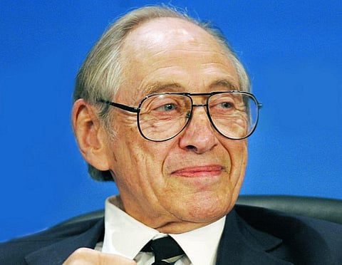 ‘ஃப்யூச்சர் ஷாக்’ நூலை எழுதிய அமெரிக்க எழுத்தாளர் டோஃப்ளர் மறைவு