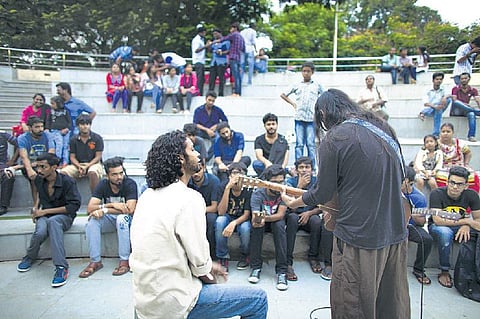 இசையை சுவாசிக்கும் &quot;கெட்ட பசங்க&quot;!﻿