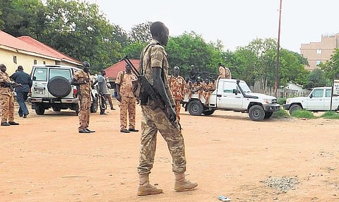 உள்நாட்டுப் போர் தீவிரமடைகிறது: தெற்கு சூடானில் 300 பேர் பலி- இந்தியர்கள் பரிதவிப்பு