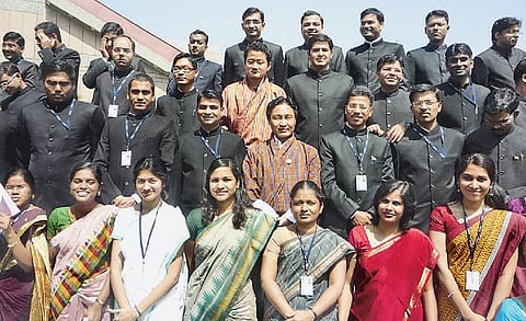 யூ.பி.எஸ்.சி. தேர்வை வென்றவர்கள்- 9: ஐ.ஏ.எஸ். ஆக எதுவும் தடையல்ல!﻿