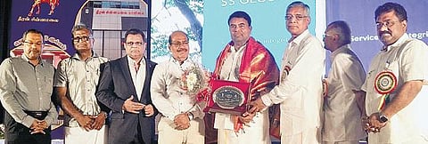 நவீன தொழில்நுட்பத்தில் புதிய தொழில்களை தொடங்க வேண்டும்﻿: இளைஞர்களுக்கு ஜெம் ஆர்.வீரமணி வேண்டுகோள்﻿