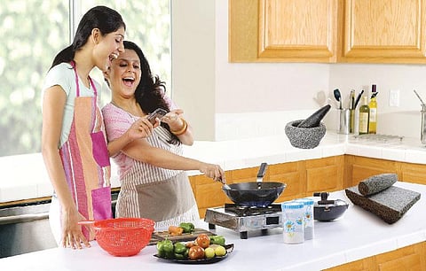 புதுப் புதுப் புத்தக அலமாரிகள்