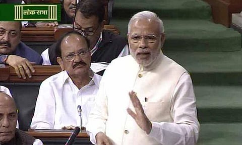 எதிர்க்கட்சிகள் வலியுறுத்திய திருத்தங்களுடன் மக்களவையில் ஜிஎஸ்டி மசோதா நிறைவேறியது﻿: 443 உறுப்பினர்கள் ஆதரவு