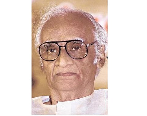 விருது﻿: கி.ரா.வுக்கு இலக்கியச் சாதனை விருது