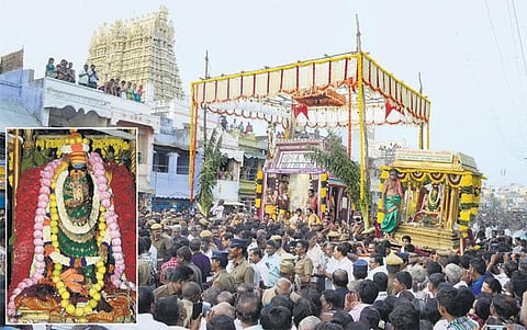 சங்கரன்கோவிலில் ஆடித் தபசு﻿: ஆயிரக்கணக்கான பக்தர்கள் தரிசனம்﻿