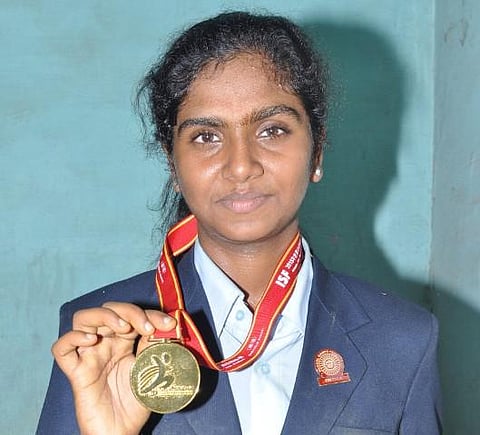 குண்டு எறிதல் வீராங்கனையின் ஒலிம்பிக் கனவு நிறைவேறுமா?- உதவி செய்ய அரசுக்கு வேண்டுகோள்