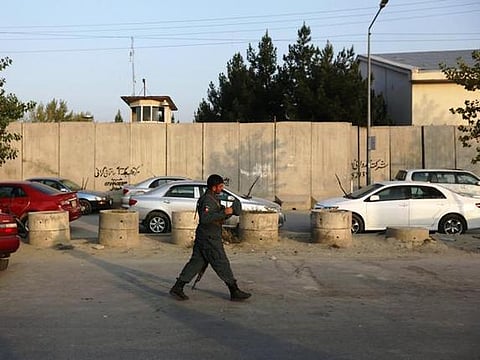 பல்கலைக்கழகத்தில் தீவிரவாதிகள் தாக்குதல்﻿: ஆப்கனில் 7 மாணவர்கள் உட்பட 12 பேர் பலி﻿