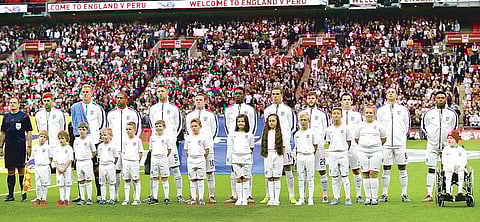 நாட்டுக்கொரு பாட்டு - 22: ராயல் சல்யூட் பாட்டு﻿