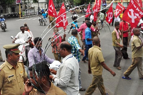 நாடு தழுவிய வேலைநிறுத்தம்: எந்த மாநிலங்களில் பாதிப்பு?