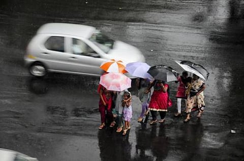 வானிலை முன்னறிவிப்பு: தமிழகம், புதுச்சேரியில் ஒருசில இடங்களில் மழை வாய்ப்பு