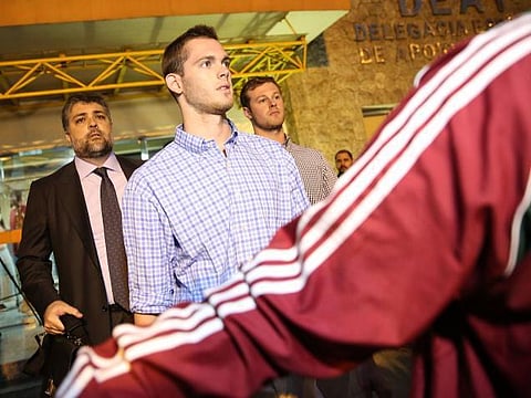 ரியோ ஒலிம்பிக்கில் அம்பலமான கொள்ளை நாடகம்: அமெரிக்க நீச்சல் வீரருக்கு 10 மாதம் தடை