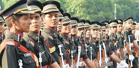 21-ம் நூற்றாண்டில் பாதுகாப்பு சவால்கள் அதிகரிப்பு﻿: நாட்டின் அமைதியை உறுதி செய்ய வேண்டும்﻿ - ராணுவத்தினருக்கு குடியரசுத் தலைவர் பிரணாப் முகர்ஜி வேண்டுகோள்﻿