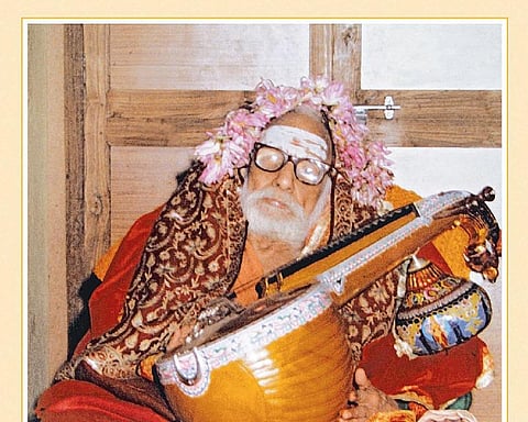 தெய்வத்தின் குரல்: இசை வழியே ஈசுவரானுபவம்﻿