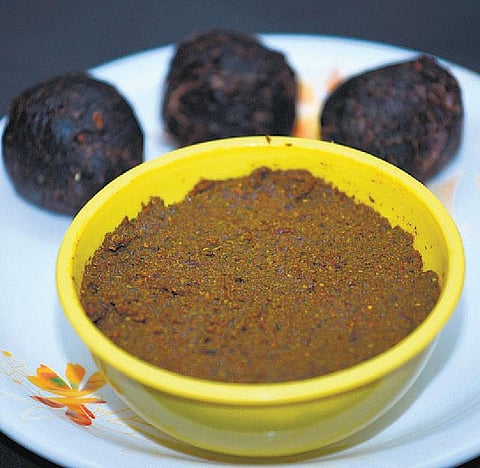 வெங்காய வடகத் துவையல்