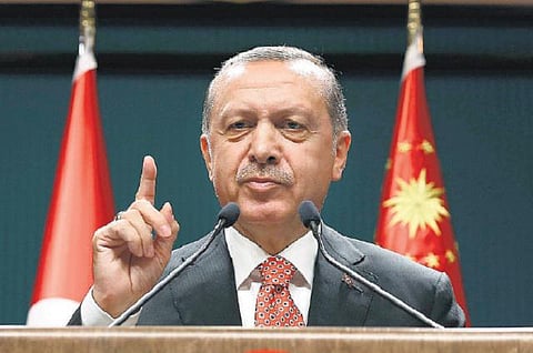 ராணுவப் புரட்சிக்கு உடந்தை﻿: துருக்கியில் 12,800 போலீஸார் பணியிடை நீக்கம்﻿