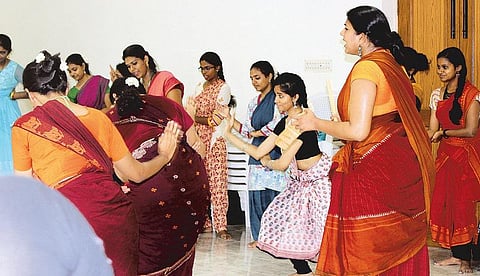 சலங்கை ஒலி: கல்லூரியில் ஒலித்த சலாமு சப்தம்