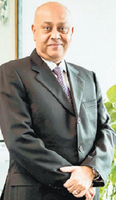 இவரைத் தெரியுமா?- சாந்தனு மித்ரா﻿