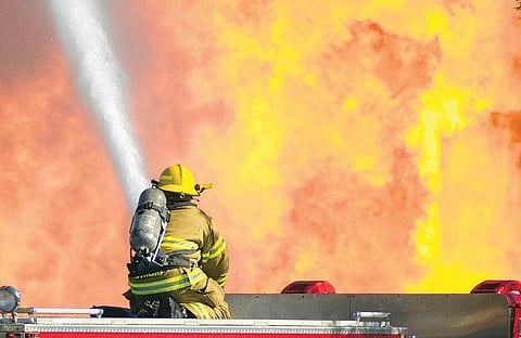 காரணம் ஆயிரம் 06: தீயை அணைக்கும் பூதம்