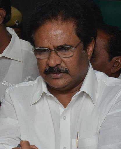 தொழில் சீர்த்திருத்த செயல் திட்டங்களில் தமிழகம் பின்னடைவு: திருநாவுக்கரசர் கவலை