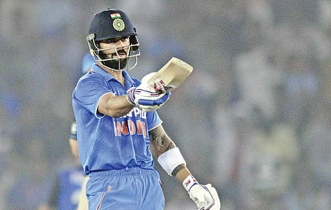 இங்கிலாந்துக்கு எதிராக மோசமான சராசரி﻿: மட்டையை சுழற்ற விராட் கோலிக்கு வாய்ப்பு﻿