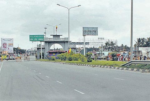 பெங்களூருவுக்கு மாற்றாக ஓசூர்! - கலவர அச்சத்தில் வெளியேறும் முதலீடுகள், தொழில் வளம்.. கைப்பற்றுமா தமிழகம்?