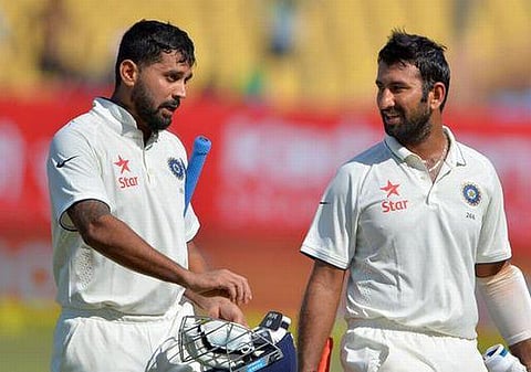 விஜய், புஜாரா அபார சதங்களுடன் இந்திய அணி 4 விக்கெட்டுகள் இழப்புக்கு 319 ரன்கள்