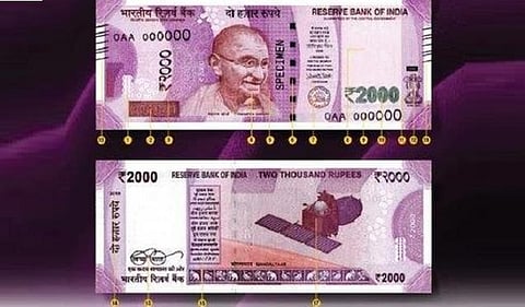 புதிய 2000, 500 ரூபாய் நோட்டுகளில் இந்தி திணிப்பு: ராமதாஸ் குற்றச்சாட்டு