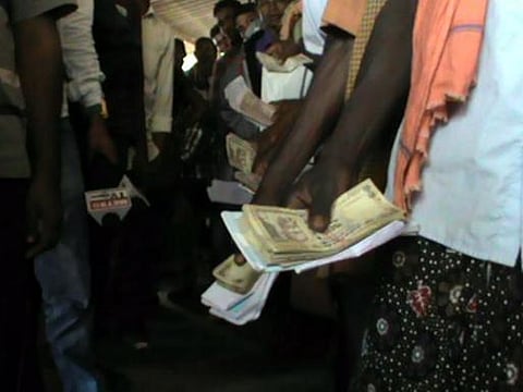 ஒடிசா கிராமப்புற தபால் நிலையங்களில் கள்ள நோட்டுகளை பரிசோதிக்க முடியாமல் தவிப்பு